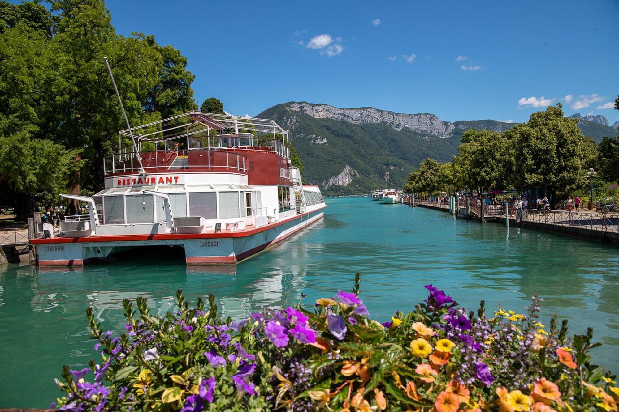 Reflet Du Veyrier 4 Etoiles - Proche Lac & Vieille Ville, Garage Prive, Secteur Recherche Annecy Esterno foto